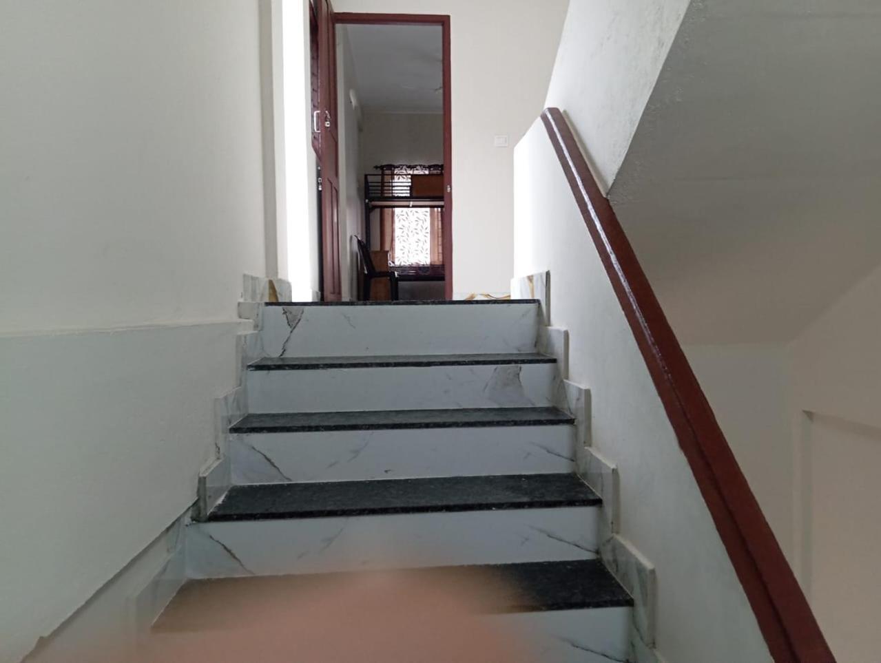 Kochi The Bunkhouse Lodge & Hostel חדר תמונה