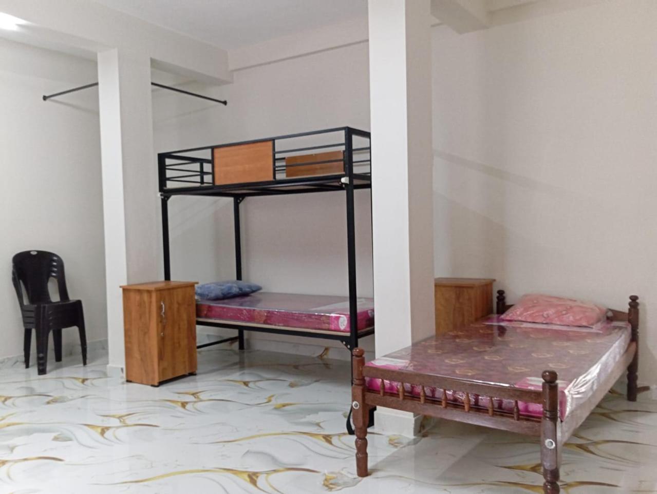 Kochi The Bunkhouse Lodge & Hostel מראה חיצוני תמונה